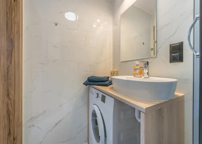 Zielona Oaza Prostywynajem Brzezno Apartment *